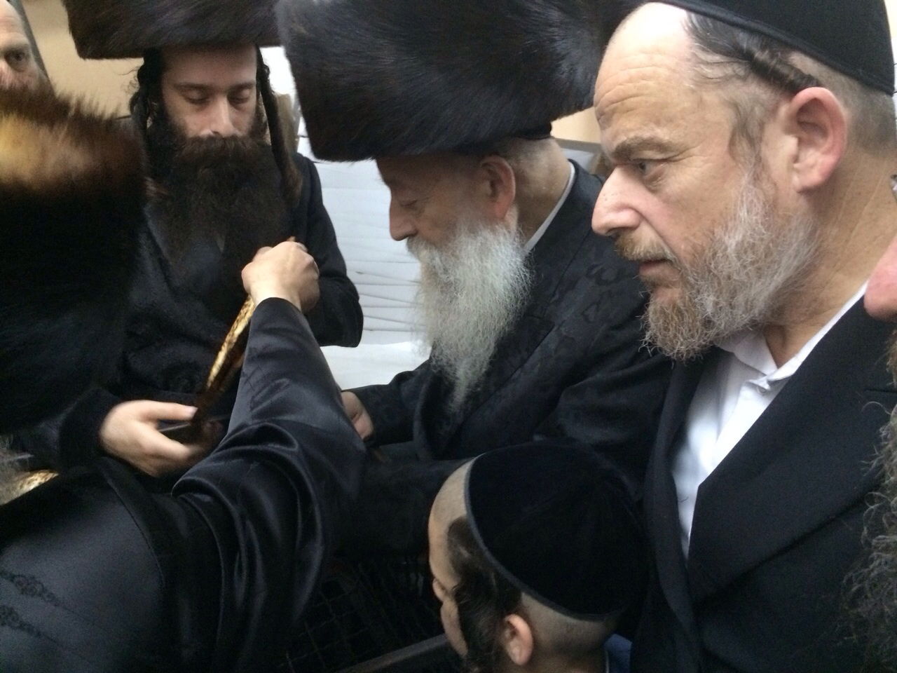 תיעוד: "היורש" - שעות קודם פטירת מרן הגר"ש וואזנר