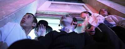 גלריה: כמאה אלף איש ליוו את מרן הגר"ש וואזנר למנוחות