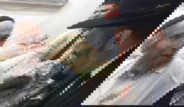 דף חדש ביחסי 'דגל' וש"ס? דרעי נועד עם הגראי"ל שטיינמן