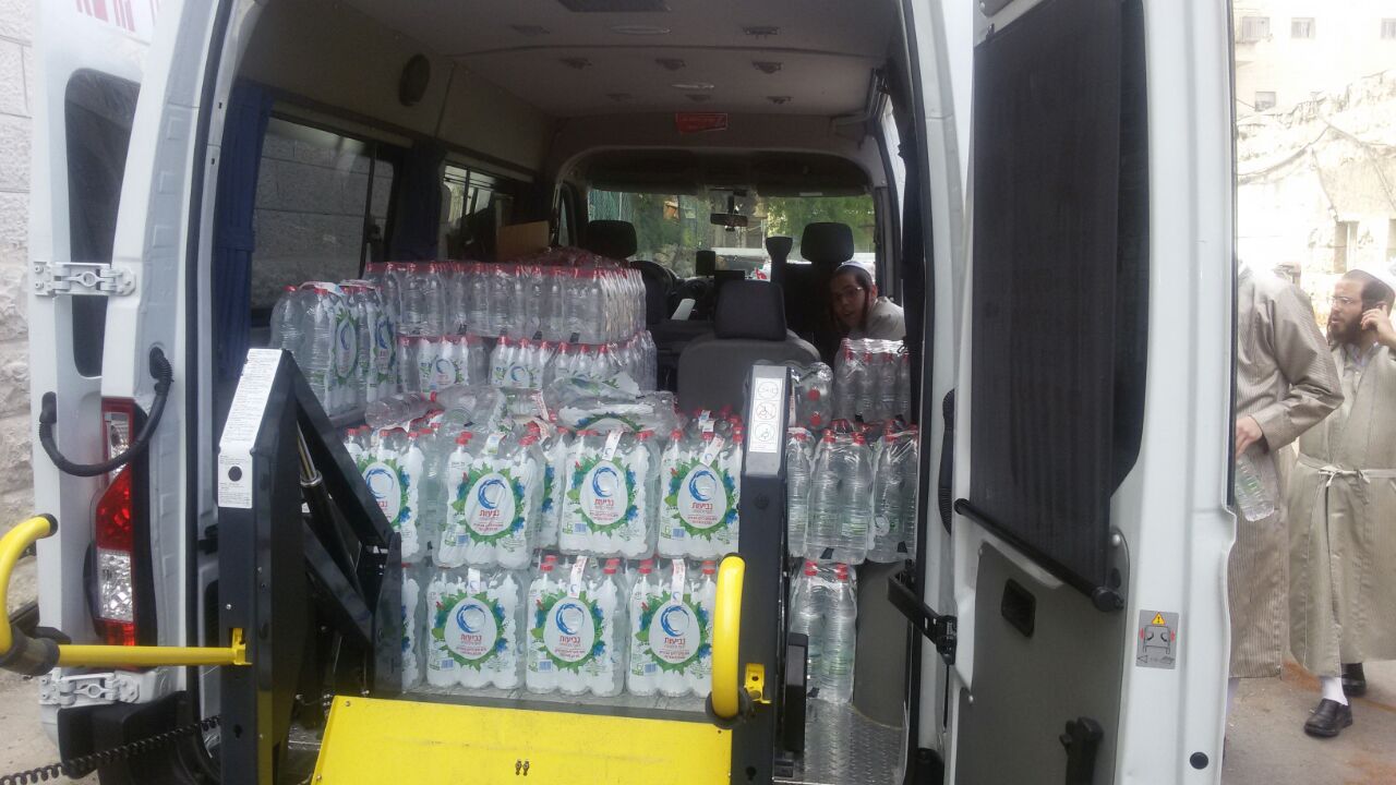 אלפים השתתפו בהלוויתו של  החתן יצחק סאמט ז"ל