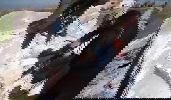 תיעוד מעיראק: פעילי דאעש ניתצו פסלים בעיר העתיקה נמרוד