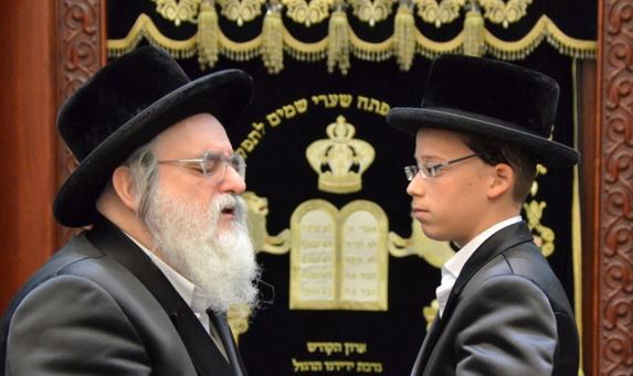 רבנים ואדמו"רים בבר מצווה לבנו של הנגיד אהרון יוסף קורניצר