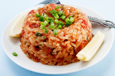 אורז אדום חריף בסגנון מקסיקני