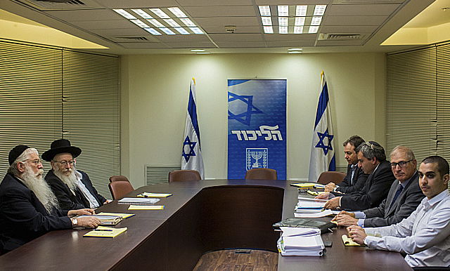 אחת מפגישות המשא ומתן