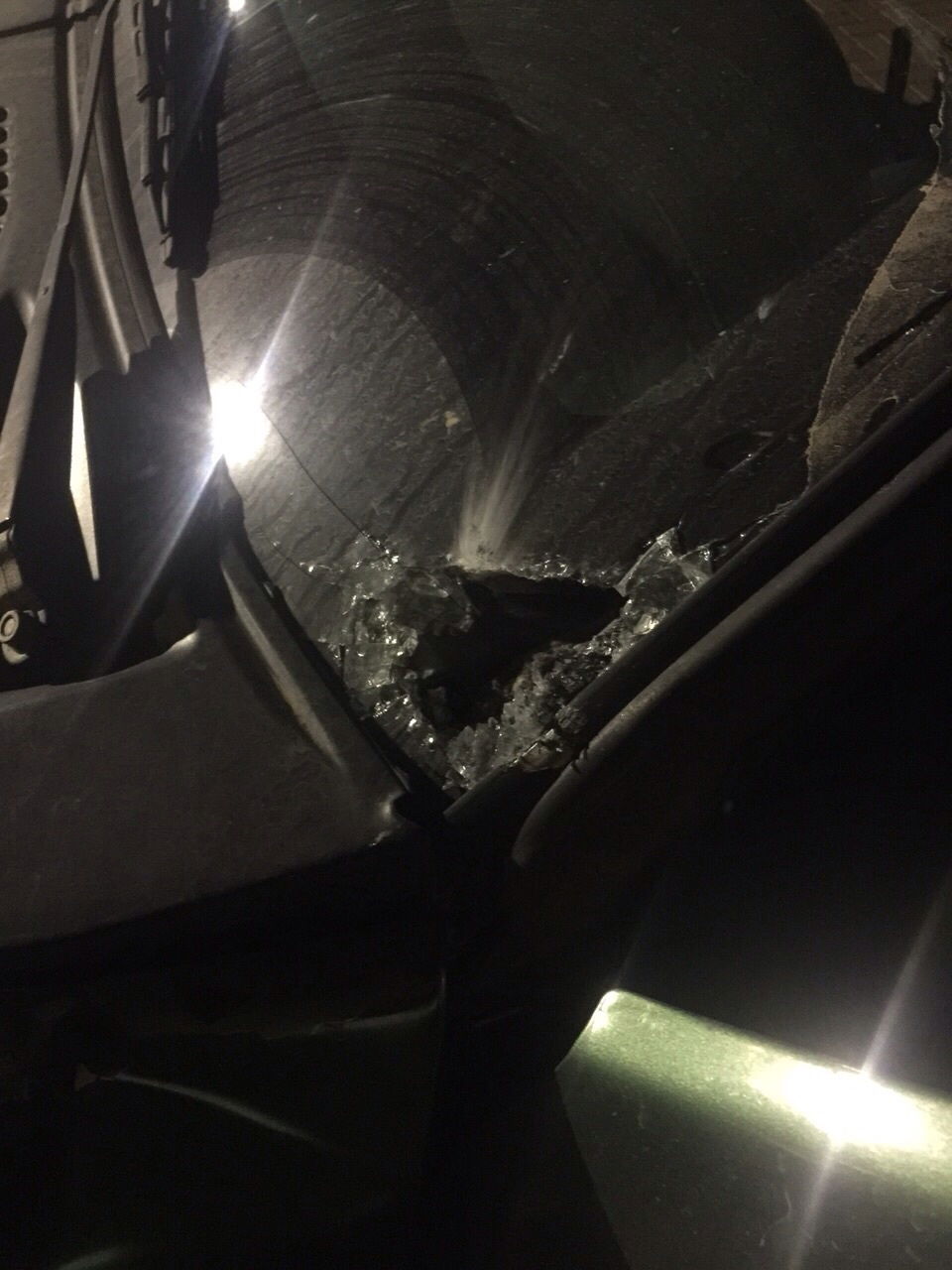 קבר יוסף: רכב ישראלי נרגם באבנים