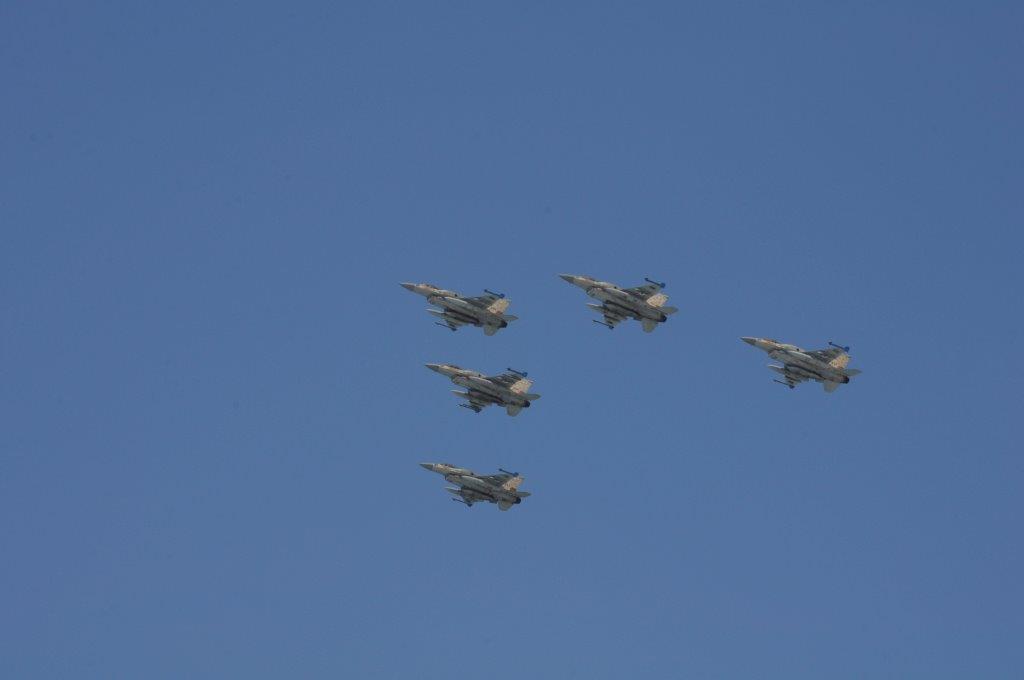 גלריה: המטס של חיל האוויר בשמי תל אביב