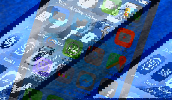 טלפון סלולרי