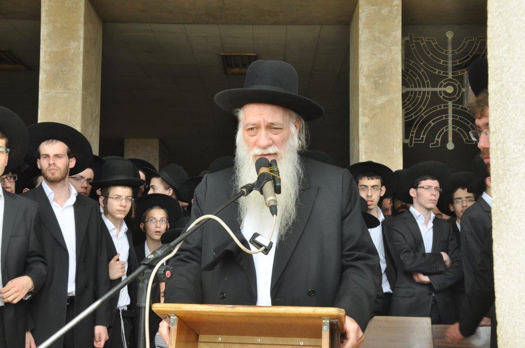 צפו בגלריה: אלפים ליוו את הרבנית אלישבע כהנמן למנוחות