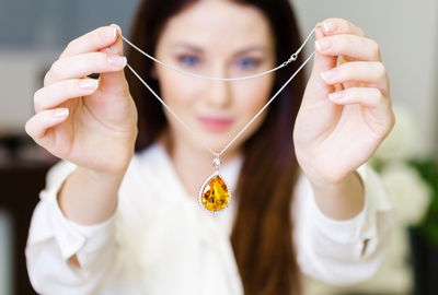 כך תדעי אם השרשרת הזו מתאימה לך