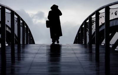 אילוטטרציה. למצולם אין קשר לנאמר