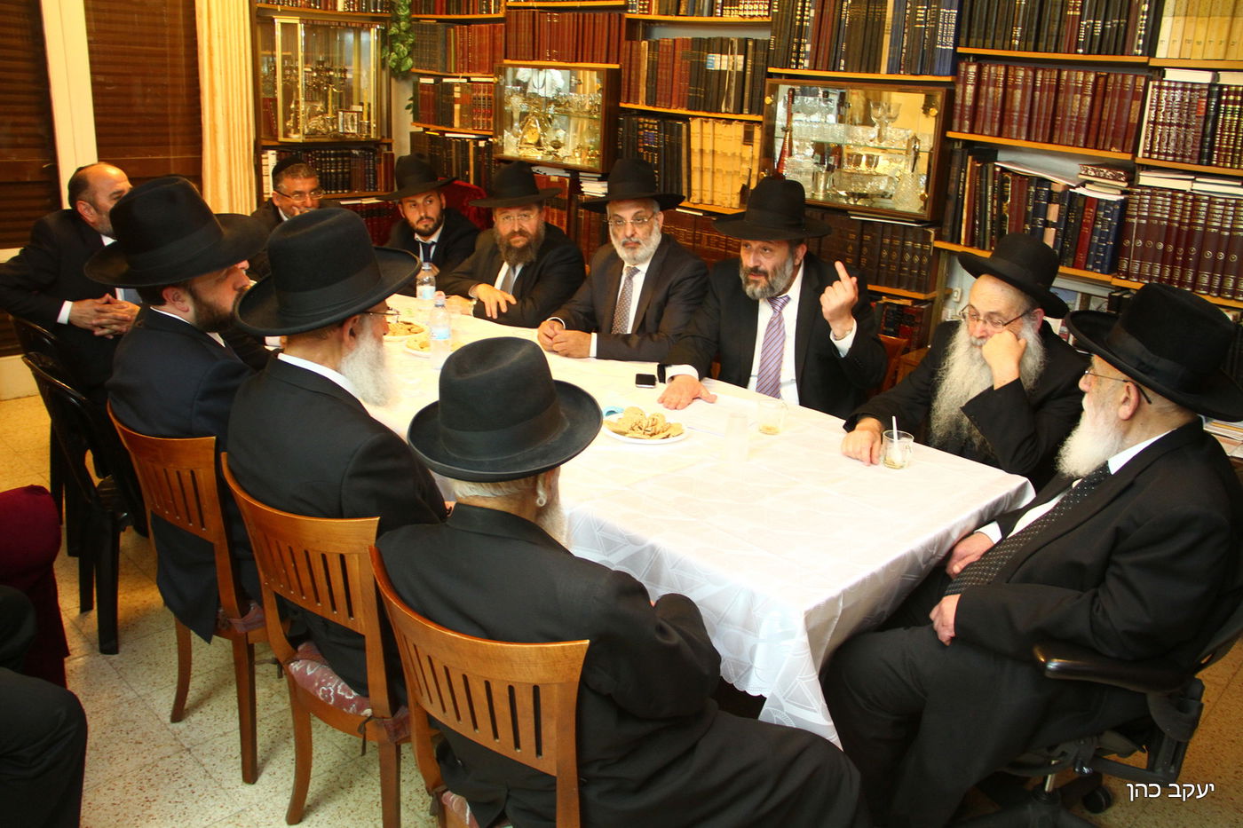 תיעוד: מועצת חכמי התורה אישרה את ההסכם הקואליציוני