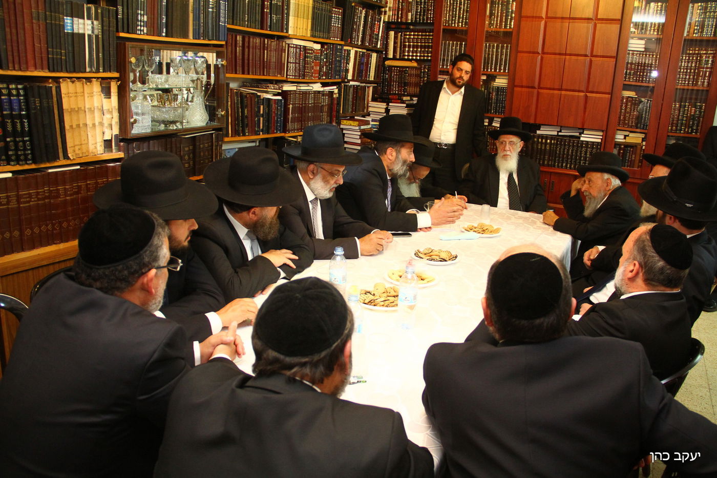 תיעוד: מועצת חכמי התורה אישרה את ההסכם הקואליציוני