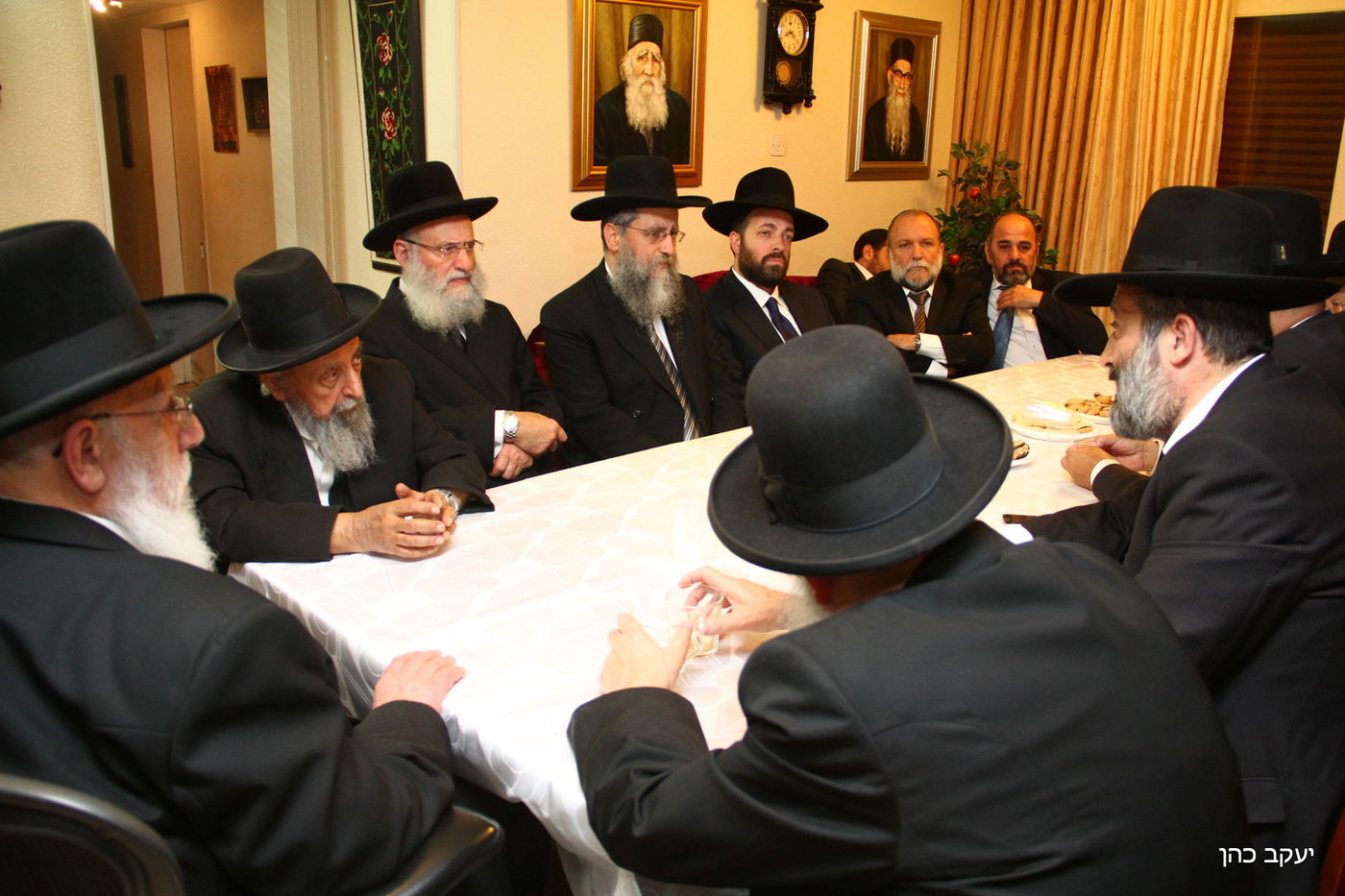תיעוד: מועצת חכמי התורה אישרה את ההסכם הקואליציוני