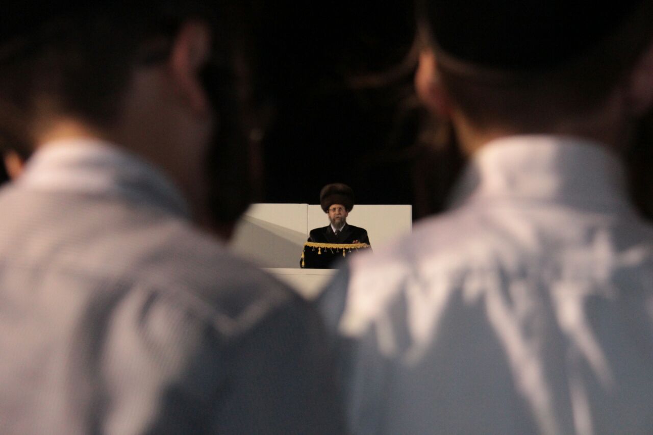 ההדלקה והריקודים: גלריה מהמדורה של חסידות בויאן