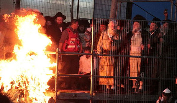 שידור חוזר: ההדלקה של חסידות "תולדות אהרן"