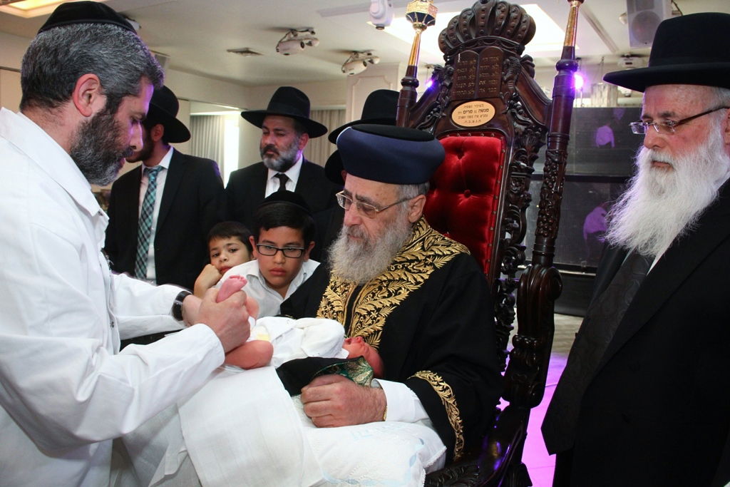 תיעוד: ברית לנכדו של הרב יהודה דרעי