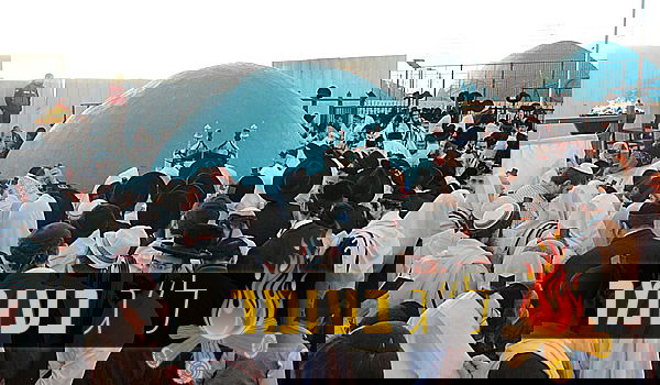 רבבות חוגגים ומתפללים בציון הרשב"י • תיעוד ענק