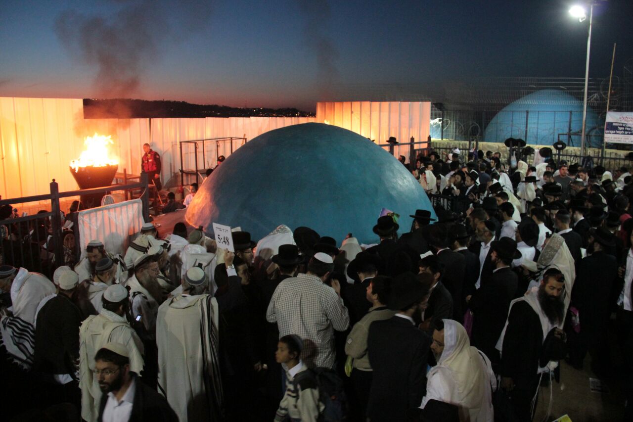 רבבות חוגגים ומתפללים בציון הרשב"י • תיעוד ענק