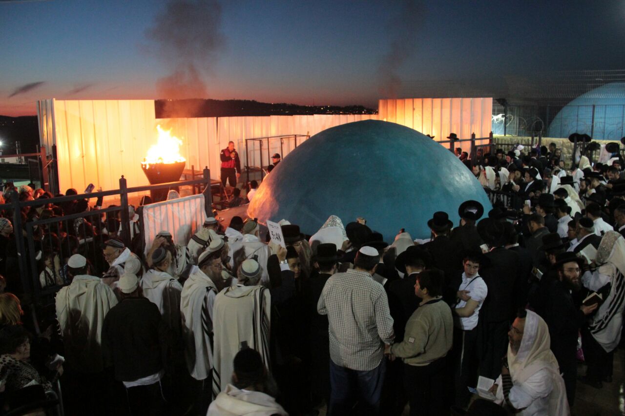 רבבות חוגגים ומתפללים בציון הרשב"י • תיעוד ענק