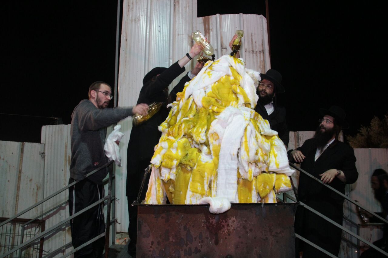 רבבות חוגגים ומתפללים בציון הרשב"י • תיעוד ענק