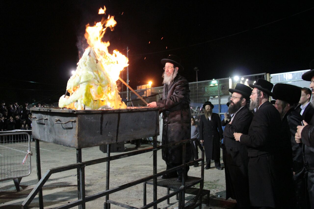 רבבות חוגגים ומתפללים בציון הרשב"י • תיעוד ענק