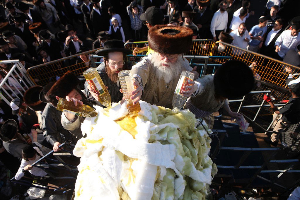 24 שעות עם רבי שמעון: תיעוד ענק מאירועי מירון