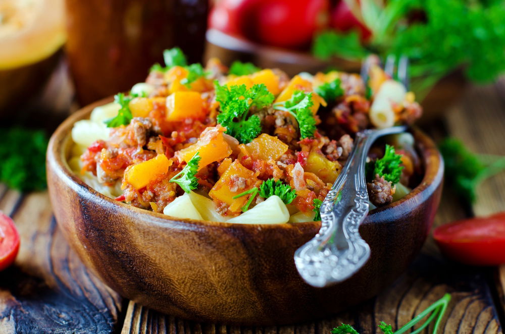 פסטה ברוטב בולונז וקוביות דלעת