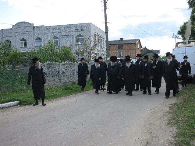 מההמראה ועד להשתטחת • מסע האדמו"ר מבעלזא בתמונות