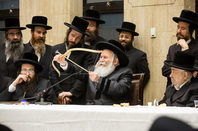 תיעוד: טיש ל"ג בעומר בבאבוב