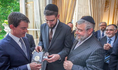 ר"מ צרפת מנואל ואלס: "אי אפשר לתאר את צרפת ללא היהודים"