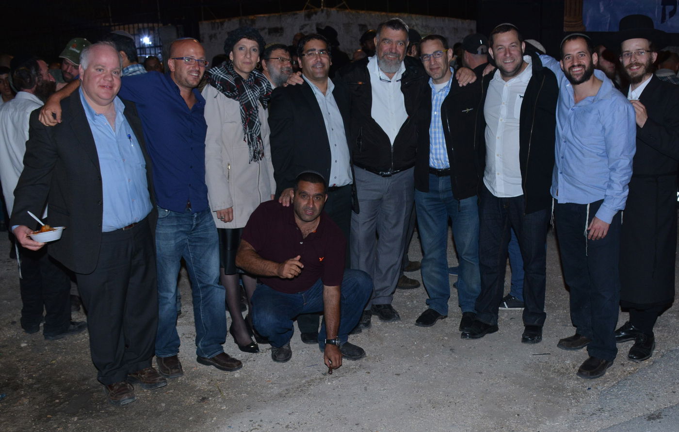 "יסוד שביסוד": אלפים בקבר יוסף הצדיק בשכם