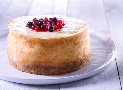 עוגת גבינה עסיסית וחלומית לשבועות