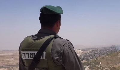 צפו: הלוחם משחזר את הירי במחבל