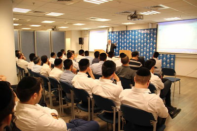 בוגרי מסלול לוגיסטיקה במכללת "מבחר"