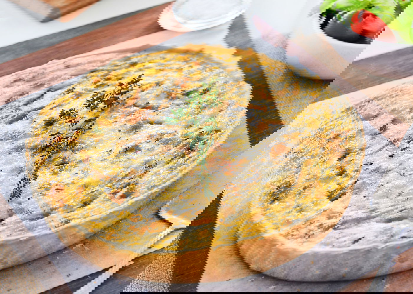 קיש בצל חלבי קל הכנה - חובה בשולחן שבועות