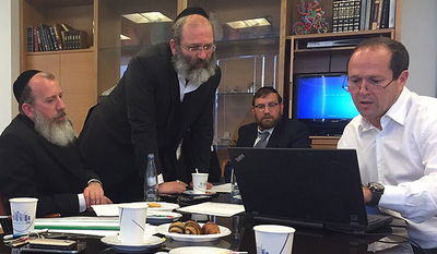 ברקת עם רוזנשטיין ודייטש, הצהריים