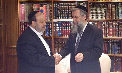 שר הדתות דוד אזולאי התברך אצל חבר המועצת הגר"ד יוסף