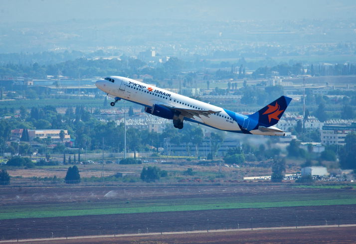 מטוס של חברת ישראייר