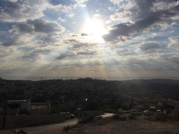 התחזית: היום ישבר החום, מחר יתכן גשם