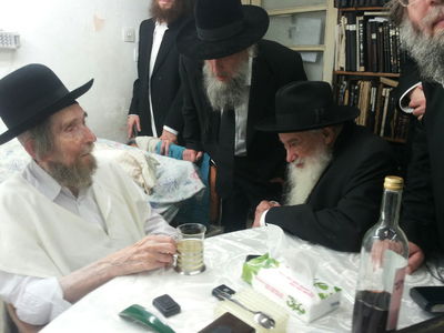 הגר"א נבנצל אצל מרן הרב שטיינמן