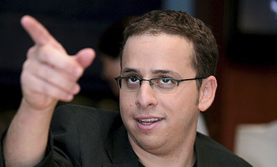 נדב פרי. ארכיון