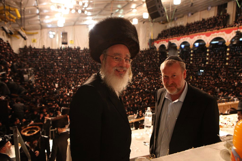 תיעוד שני • שמחת בית בעלזא