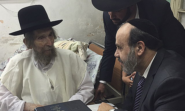 אזולאי אצל מרן הרב שטיינמן