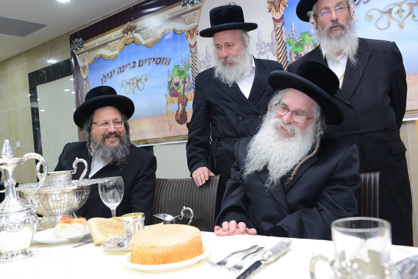 בר מצווה לנין הרבי מסערט ויז'ניץ • גלריה