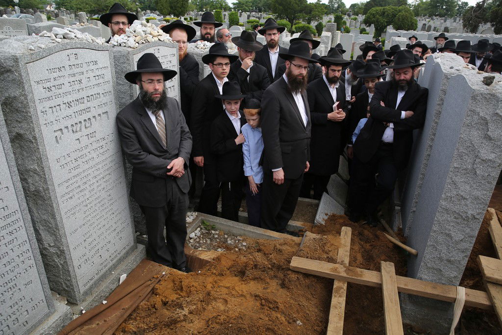 תיעוד: הלווית מזכיר הרבי מליובאוויטש