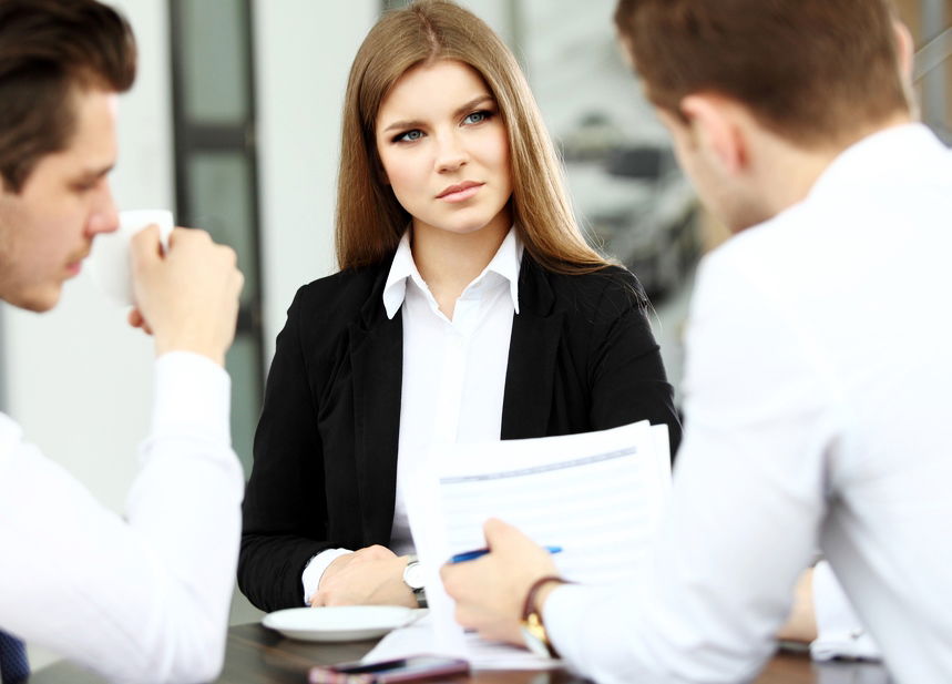 האישה החרדית משכילה ומרוויחה יותר. יש מקום לחשש?