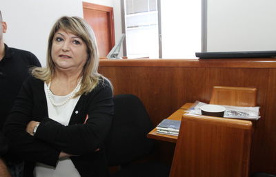 בוגי יעלון נגד הקמפיין של שולה זקן: "מישהו כאן השתגע"