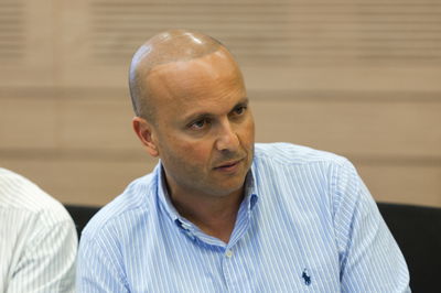 שילם למתלוננת? איתמר שמעוני