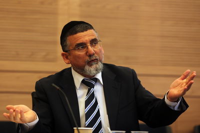 ח"כ יצחק ועקנין