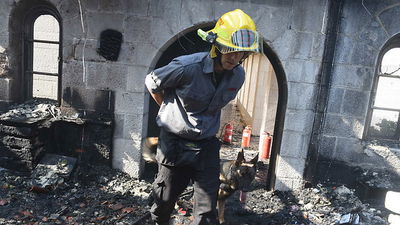 ההצתה בכנסייה, הבוקר